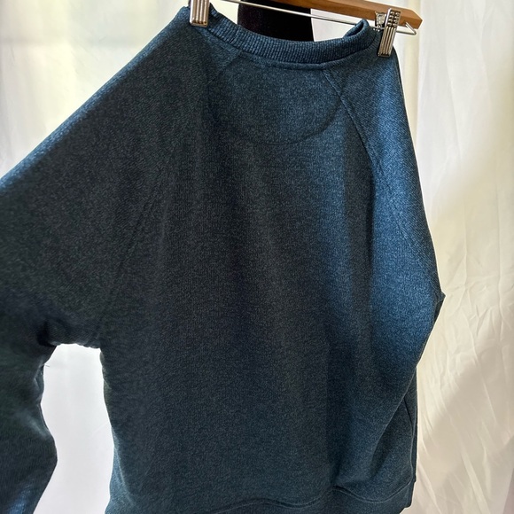 Van Heusen Teal Knit Sweater NWT‎ Size Medium - Picture 3 of 6